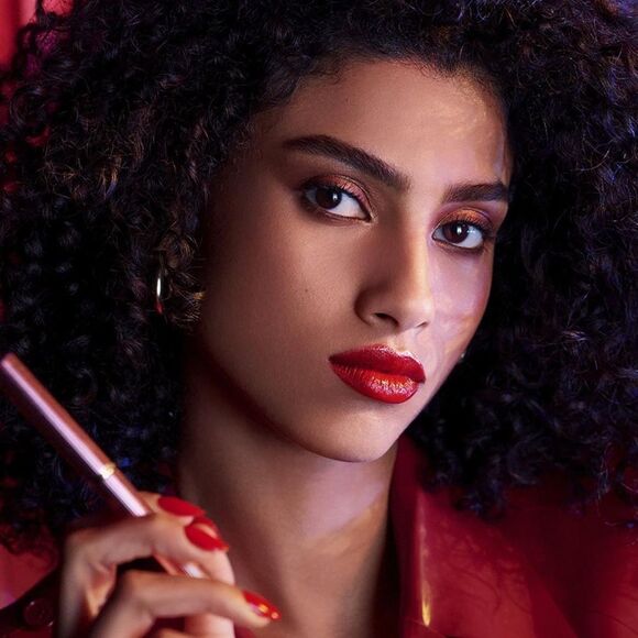 Estée Lauder Pure Color Explicit Slick Shine Lipstick Color: Adrenaline Rush - Picture 10 of 11